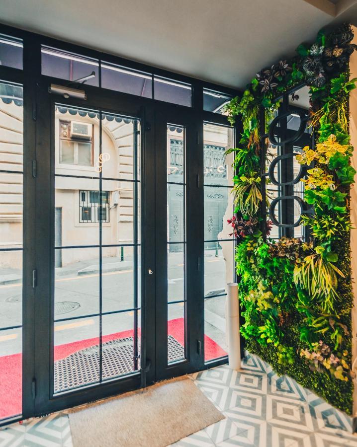 Eleven Hotel Baku Exteriör bild